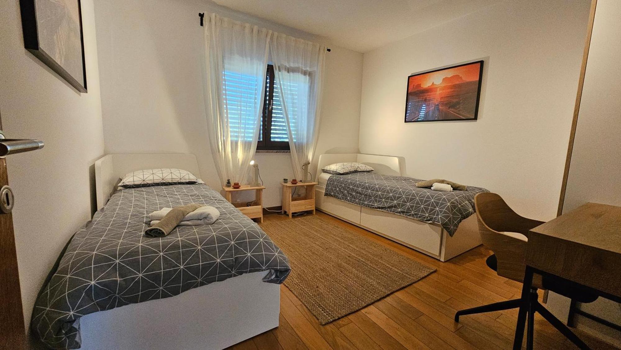 Apartment Bluemare With Shared Pool Liznjan