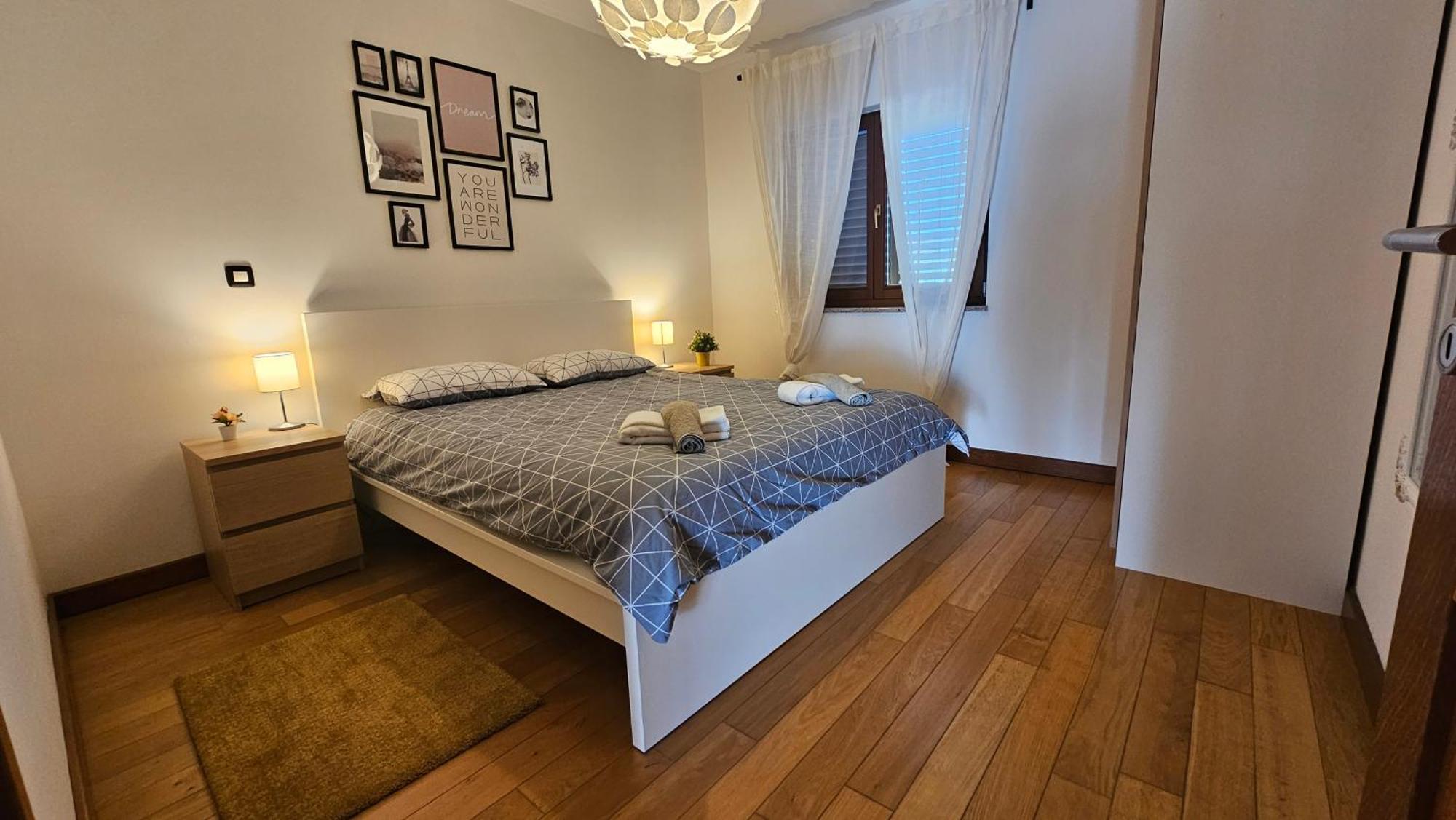 Apartment Bluemare With Shared Pool Liznjan