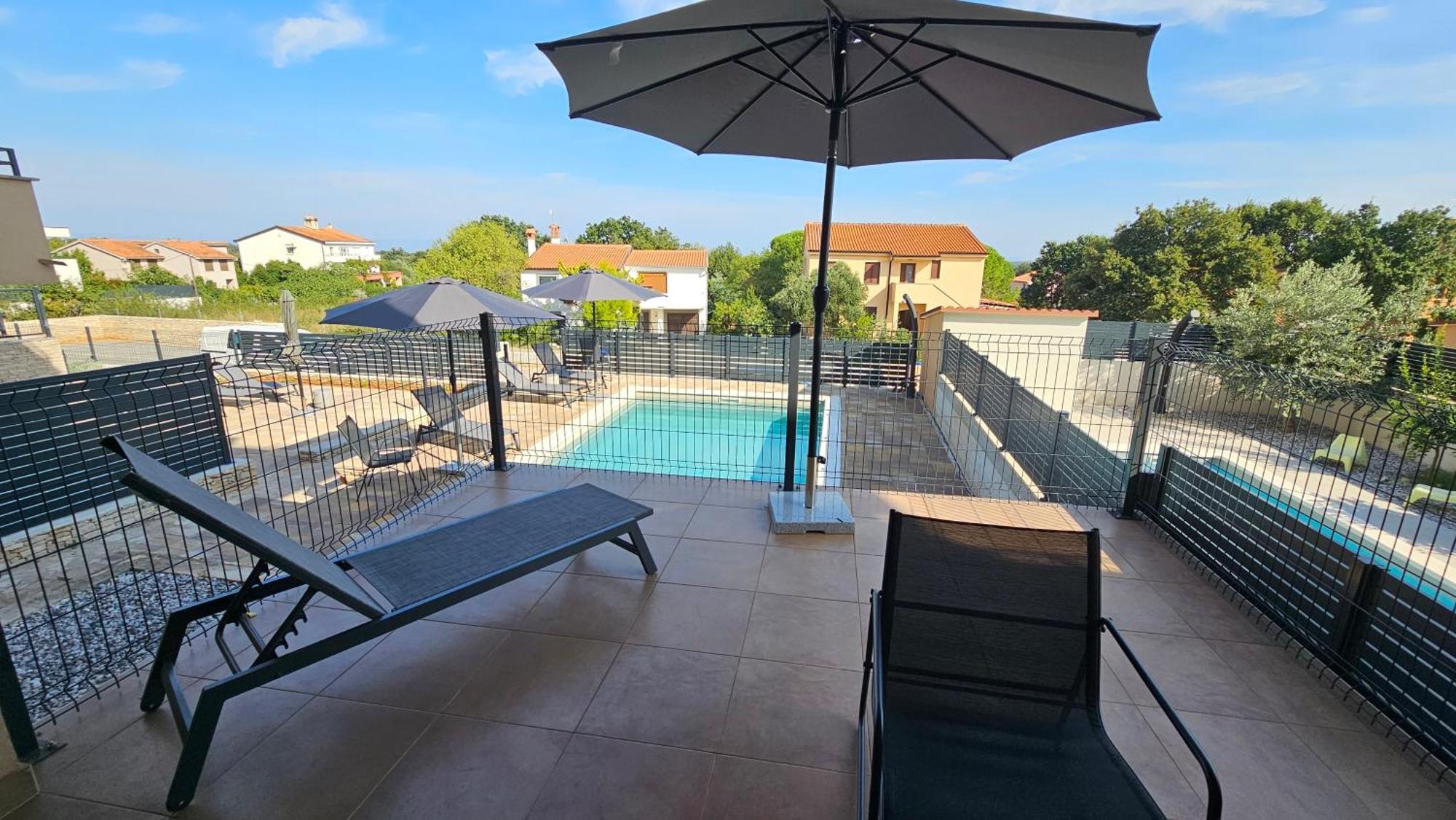 Apartment Bluemare With Shared Pool